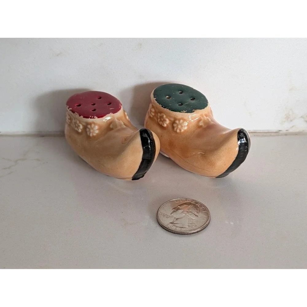 Vintage Dutch Wooden Shoe Salt and Pepper Shakers Ceramic Clogs Tan Red Green